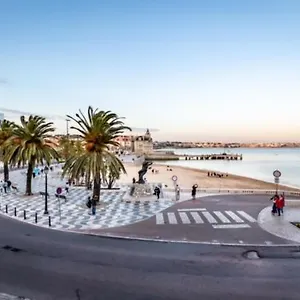  Apartamento Sitio Castelo In Portugal